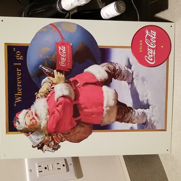 🥤🎅VINTAGE STYLE MEDAL COCA-COLA SANTA PICTURE 🥤🎅 - Picture 4 of 4